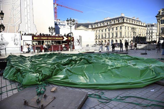 Vandals deflate Paris 'sex-toy' sculpture after outrage