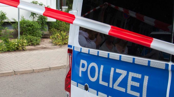 17,000 evacuated after 1.8 ton WWII bomb found in Germany