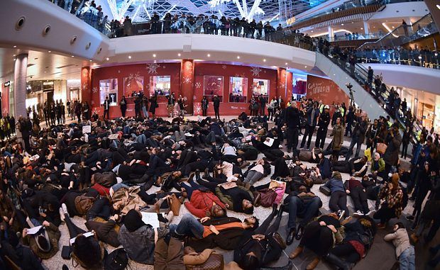 76 arrested at Eric Garner demonstration in London shopping centre