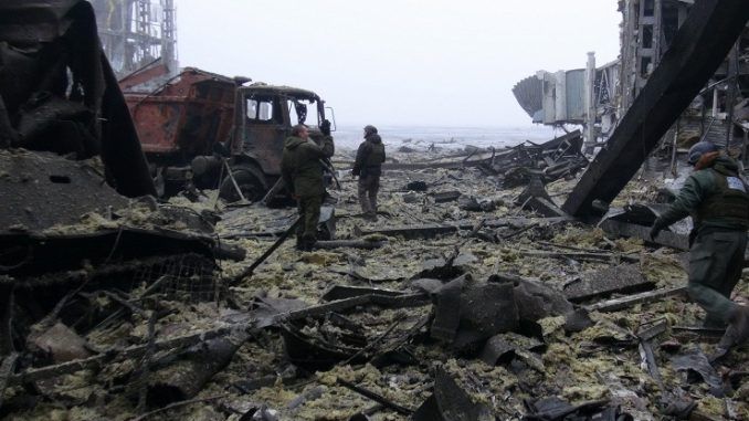 Dead bodies in NATO uniforms, US weapons recovered from under debris of Donetsk airport