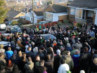 Hundreds of supporters block bailiffs from evicting 63-year-old cancer-sufferer