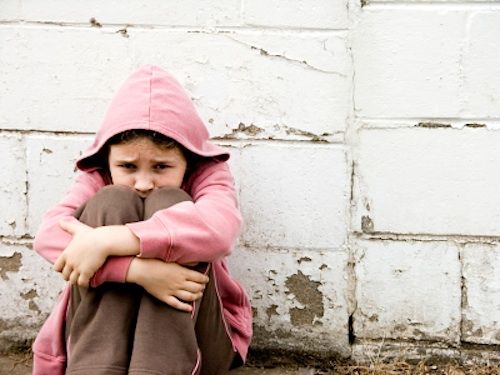 ‘National moral disgrace’: Over 1 in 5 US children on food stamps & living in poverty