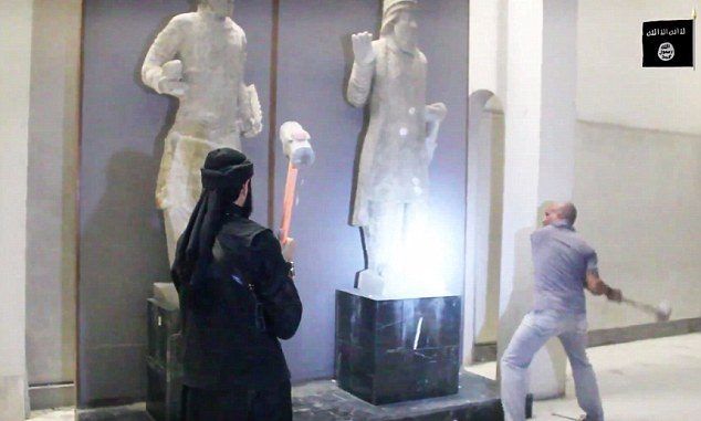 ISIS Destroy Ancient Statues And Relics In Iraq
