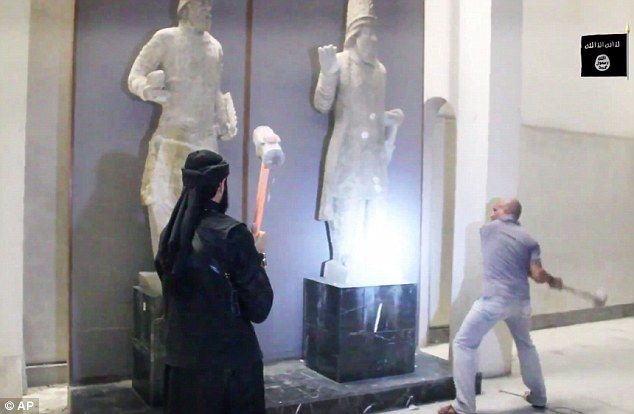 ISIS Destroy Ancient Statues And Relics In Iraq
