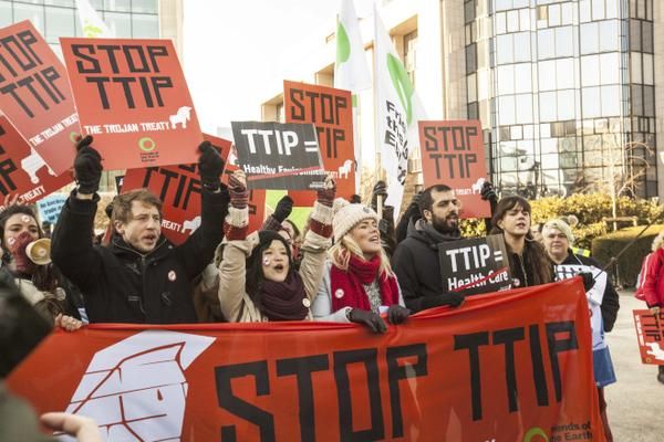 TTIP: EU Drops Pesticide Laws Because US Says It Should