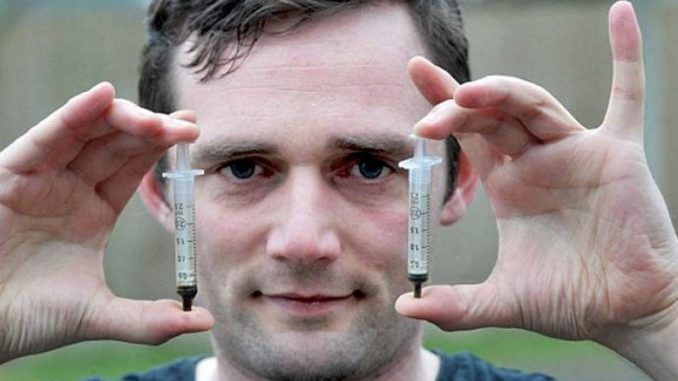 father says he cured his bowel cancer with cannabis oil