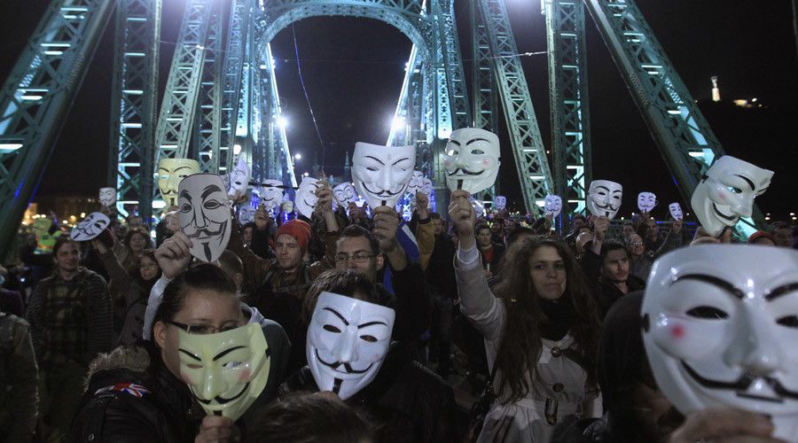 Anarchy on the streets of London: Police fear unrest as the million mask march scheduled to take place on November 5th, 2015
