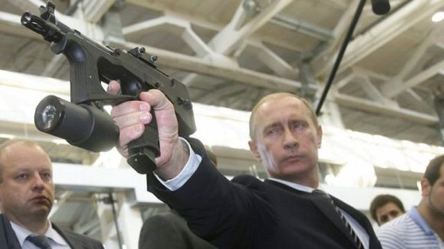 Russian President Vladimir Putin tells U.S. citizens not to give up their guns