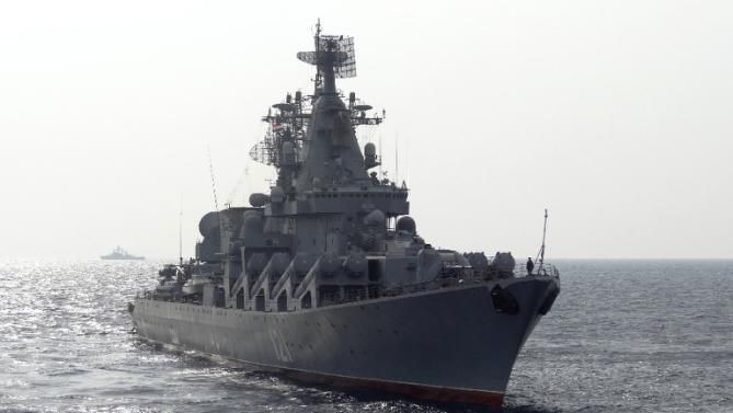 Video shows Russia deploying cruise missile ship to Syria