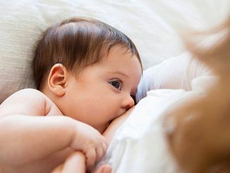 Experts Want To Stop Calling Breastfeeding Natural