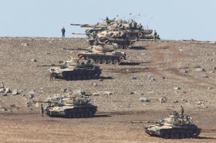 Turkey cross the border into Syria, prompting fears of a Russia-Turkey war