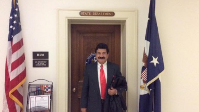 Orlando shooters father pictured visiting Hillary Clinton's office