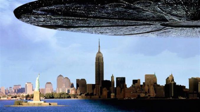 City stunned as Independence Day UFO hovers in the sky for 10 hours