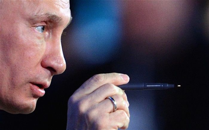 Putin asserts that America is not a decmoracy