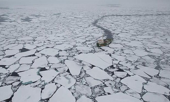 Global warming expedition in its tracks due to arctic sea ice