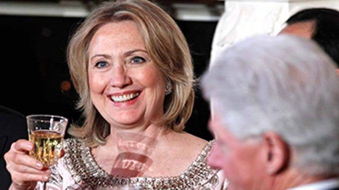 Rothschild hosts a $100,000 per head dinner for future chosen President Hillary Clinton