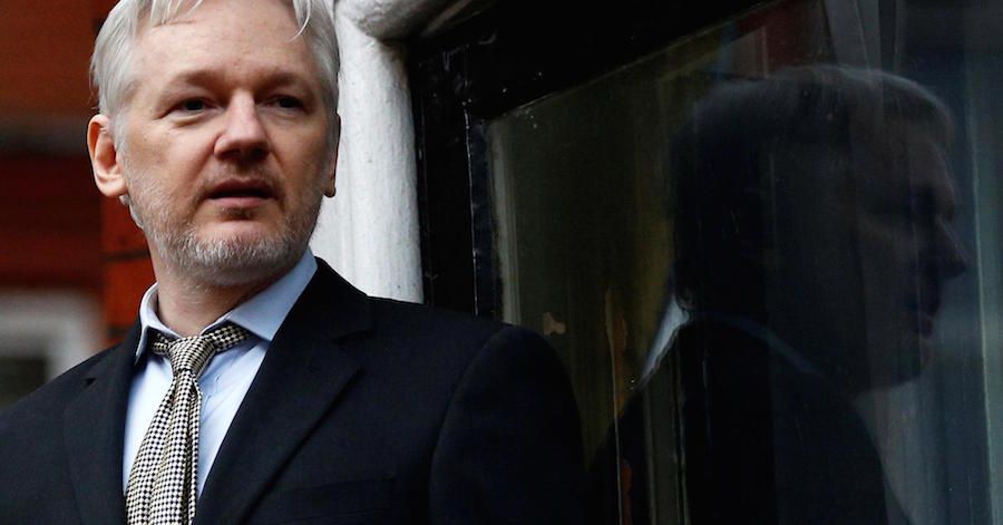 Julian Assange says Hillary Clinton email leak is nothing to do with Russia