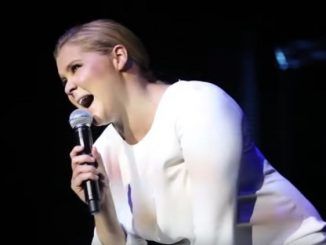 Comedian Amy Schumer bullies Trump supporter on stage as audience members walk out in disgust