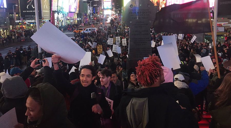 DAPL Protesters Occupy Times Square, Burn US Flag