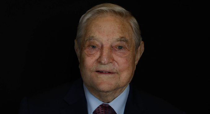 George Soros insider claims banks are ditching cash in order to usher in a world government