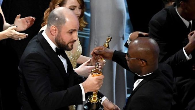 The Oscar for Best Picture was switched at the last possible minute after a backstage argument among executives at the Dolby Theater was won by the pro-Moonlight faction, according to a backstage source.