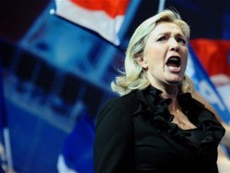 Marine Le Pen vows to end globalization