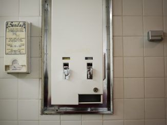 US university to provide tampons in male bathroom's