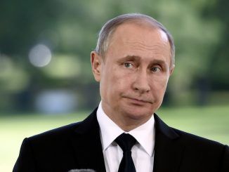 Evidence suggests that the Macron leaks could be a false flag designed to demonize Russia
