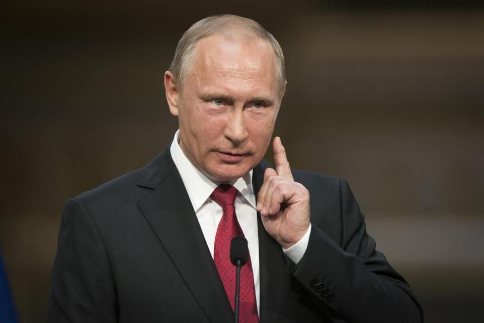 Putin warns that if RT is shut down, Russia will close down CNN