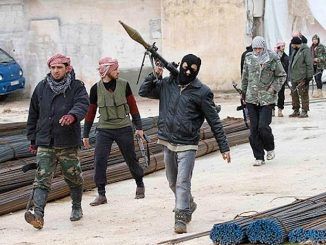 Syrian rebel defector claims US commanders told fighters to help ISIS