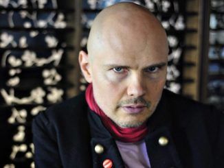 Smashing Pumpkins frontman opened up about his experiences in the record industry, telling Howard Stern that he has seen a "shapeshifting humanoid" in the flesh.