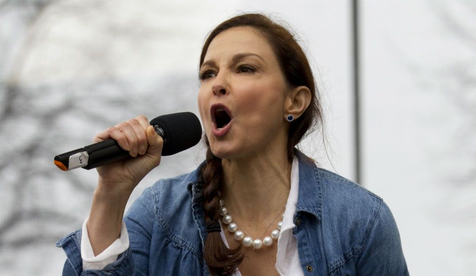 Ashley Judd, who relentlessly attacks Trump on issues of gender, has been close friends with sexual predator and women abuser Harvey Weinstein for twenty years.