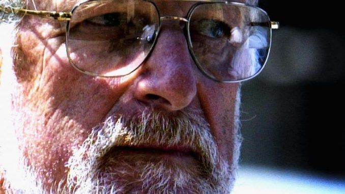 Body of Dr David Kelly cremated after renewed calls to investigate his suspicious death