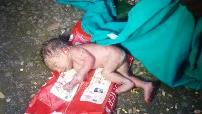 A newborn baby girl was left to die in a dumpster by her family in India as the parents were expecting a male child.