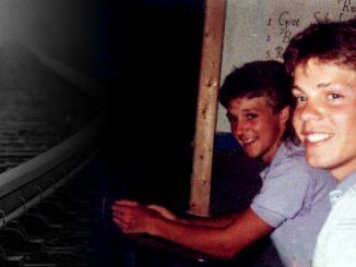 Federal judge to review murder case of 2 Arkansas boys tied to Clintons