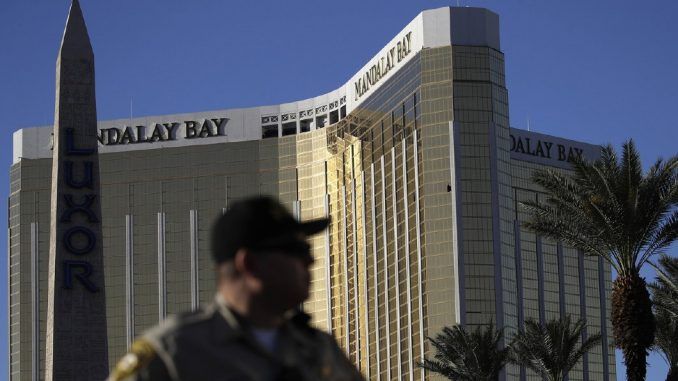 Eyewitness claims he saw multiple gunmen on the ground ten minutes before Las Vegas massacre
