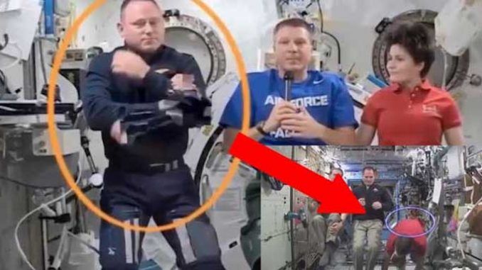 NASA researcher shows video proof that ISS is filmed in a studio on Earth