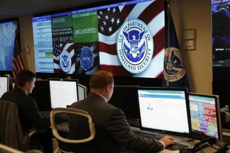 DHS to compile a list of social media influencers and alt. media journalists