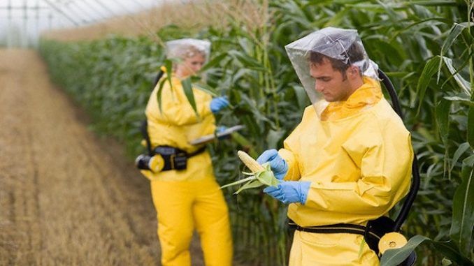 Former Monsanto employee reveals entire department exists to discredit scientsits on cancer dangers
