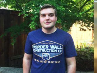 An Oregon high school student who was suspended for wearing a pro-Trump t-shirt has agreed to settle his First Amendment lawsuit.