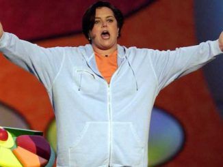 Rosie O Donnell threatens to protest Trump by singing outside the White House