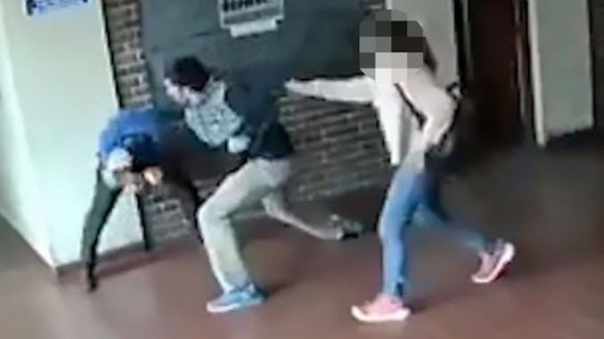 Father throws 22 punches in 15 seconds to pedophile who sexually assaulted his teenage daughter