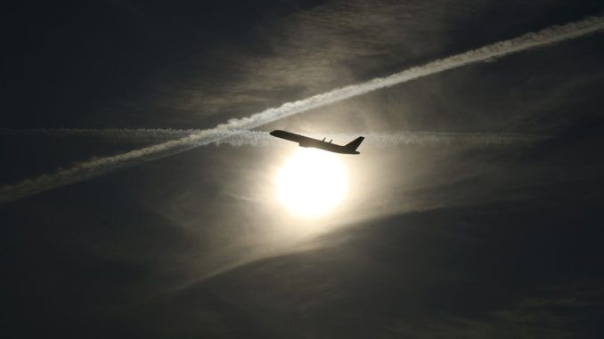 Scientists preparing to spray chemtrails into atmosphere to dim the sun and solve global warming