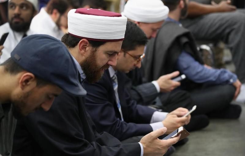 Google has approved a new app that is designed to allow Muslims to report people who commit blasphemy, insult Muslims, or criticize Islam.