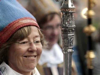 The Bishop of Stockholm has proposed a church in her diocese remove all Christian symbols including crucifixes and instead put down markings showing the direction to Mecca for the benefit of Muslim worshippers.