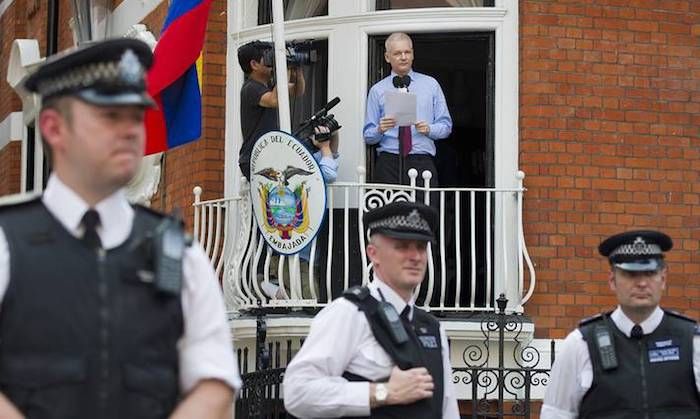 Assange expected to be arrested within hours, WikiLeaks warns