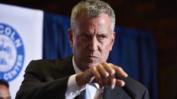 De Blasio vows to sue Trump if he sends illegal immigrants to NYC