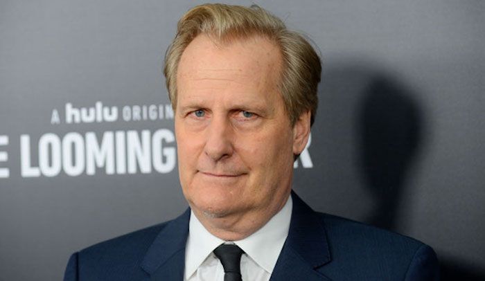 Actor Jeff Daniels appeared on The Late Show Tuesday and told Stephen Colbert that President Trump’s challenger needs to be somebody who can “punch him in the face.”