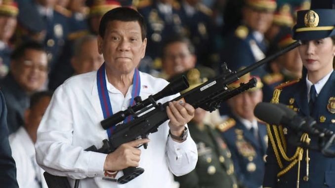 Brave President Duterte has vowed to stamp out Deep State corruption in his beloved Philippines and has told citizens that if they beat up or shoot corrupt public officials he will pardon them.