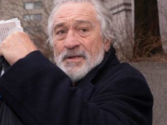 Robert De Niro says he'd like to see Trump humiliated by having a bag of shit rubbed in his face